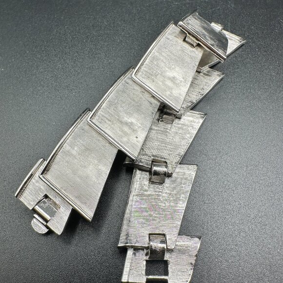 Share More items from this seller S6e930252-d875-4c47-a578-08dd583ca800p68516523 - Picture 9 of 11